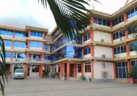 Nemarts Hotel Hotel in zona Kampala International University