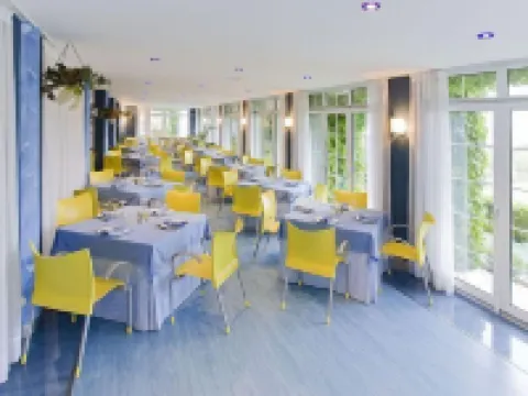 Arha Villa de Suances - Antiguo Albatros Hotels in Suances
