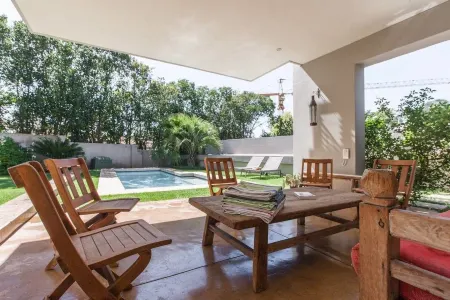 Houghton Place Отели рядом с достопримечательностью «Витватерсрандский университет»