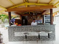 Ging-Ging Hotel and Resort - bar