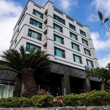 Haerian Hotel Отели рядом с достопримечательностью «Тематический парк Chocolate Land»