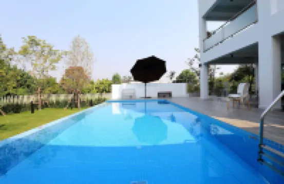 ポート カナリー ホテル