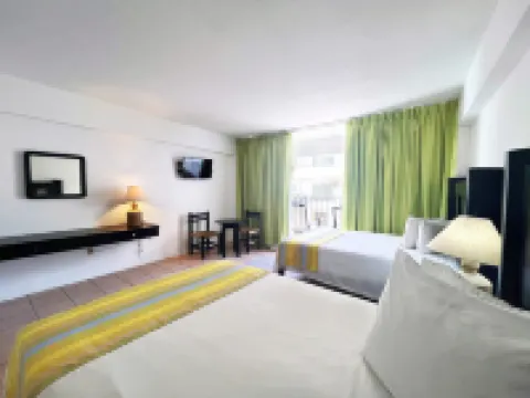 Hotel Delfin PV Beach Resort