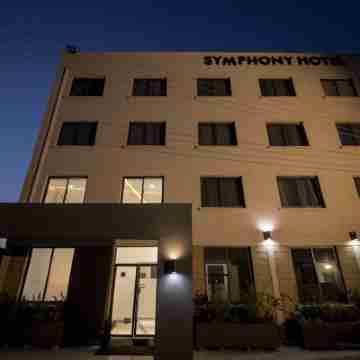 Symphony Hotel Hotel Exterior