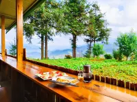Hmong's Life Homestay & Trekking Hoteles en Púng Luông