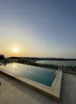 Hotel Viu57 - Beach