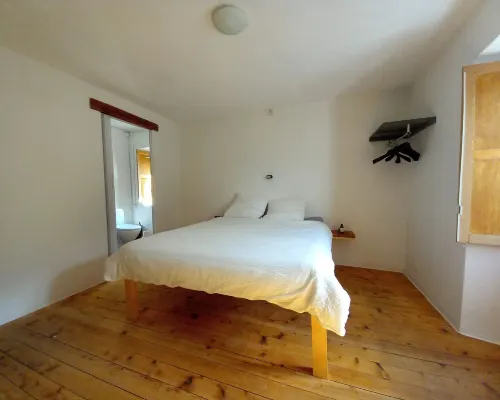 Room-"casa Coerente" Cavergno - Room #2 Hoteles en Cevio