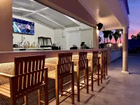 美拉奇海景度假屋庫拉索 - 酒吧