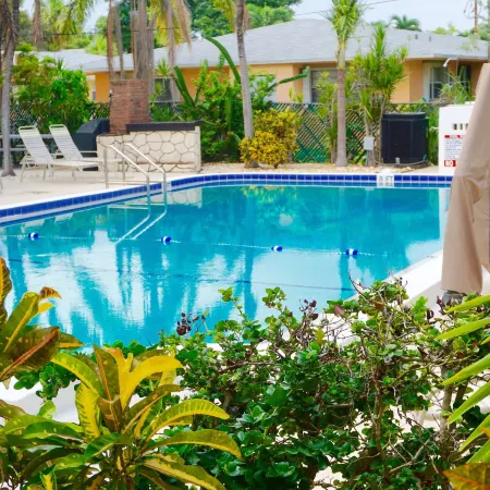Club Lux Resort by the Beach