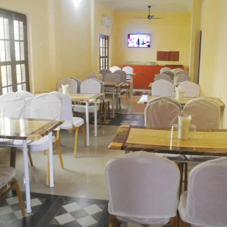 Hotel Daisy Park