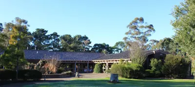 Melaleuca Lodge Beaconsfield Hotels near Meduno Drive Reserve
