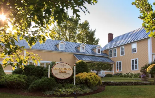 Inn at the Round Barn Farm Hotels in Waitsfield