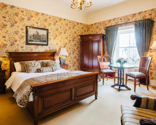 Gleeson's Restaurant & Rooms Hotels in Roscommon