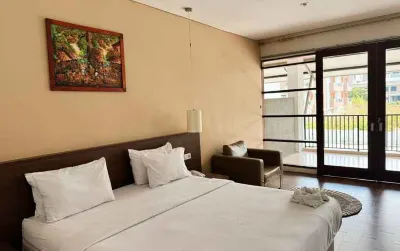 Hotel Ompu Herti Hotel dekat HKBP Pintu Batu Silaen