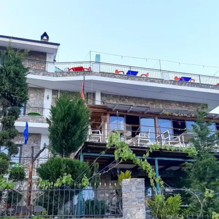 Villa Stone up to Ble Alb Отели в г. Поградец