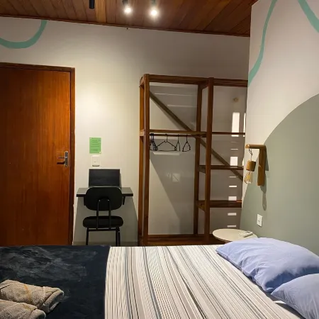 Nômades Riverside - Adventure Hostels & Coworking