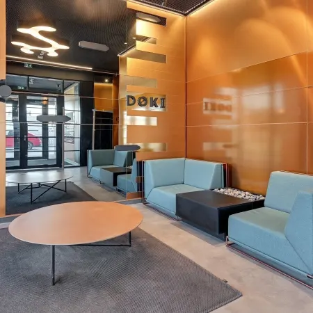 Downtown Apartments Doki Living - Foodhall & Parking Отели рядом с достопримечательностью «Торговый центр Мэдисон»