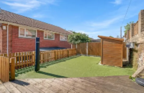 Knights Rest - Minutes to the Port