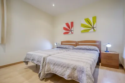 Apartment in Roses with Beachfront Access
