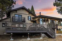 Viewtopia by Avantstay Lakefront Views + Hot Tub