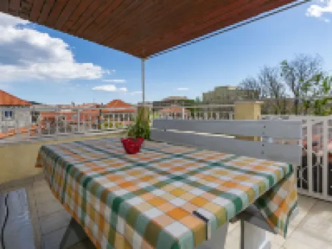Apartment Ivanka Hotels in Omis