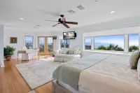Aloha Baby Home - Pools