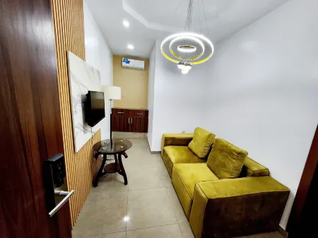 Mareot Hotel Отели рядом с достопримечательностью «Landmark Serviced Office»