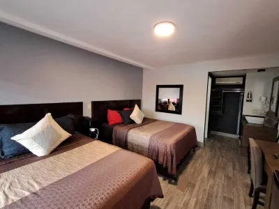 HOTEL LIZVAN