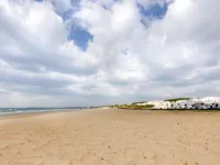 Calma Holiday Home 22606 - Villaer