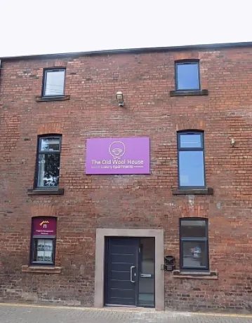 The Old Wool House Apartments Hotels in 