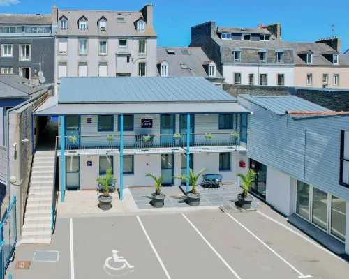 Hotel de La Gare Hotels in Quimper