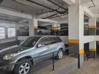 Onomo Hotel Dar es Salaam - Parking