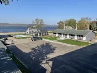 Sunset Motel Hotels in Pepin