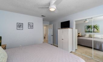 "canal Dreams" 3 Br2 Ba Pool Home On The Canal