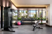 Hotel Santiago, Curio Collection by Hilton - Gym