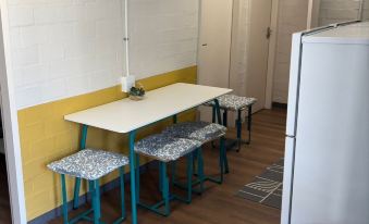 Stay at Cape Station