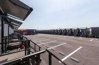 HOTEL R9 The Yard 筑前 - 駐車場
