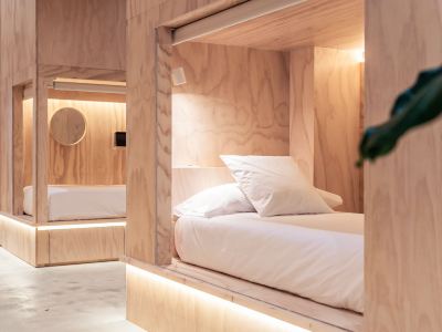 Colo Colo Hostel - Single Private Beds