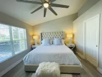 Charming 3-bedroom house with WiFi and AC in Bradenton