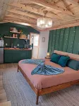 Romantic Getaway for 2 with Hot tub