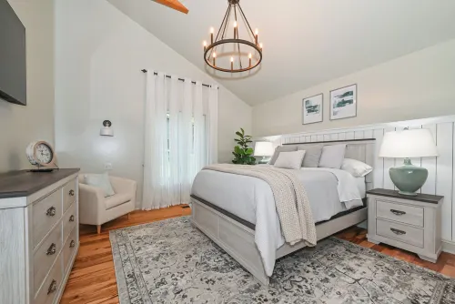 LUXE, LKN DEEP WATER, VIEWS, HOT TUB, GAME ROOM