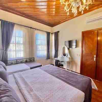 Necip BEY Konagi Rooms
