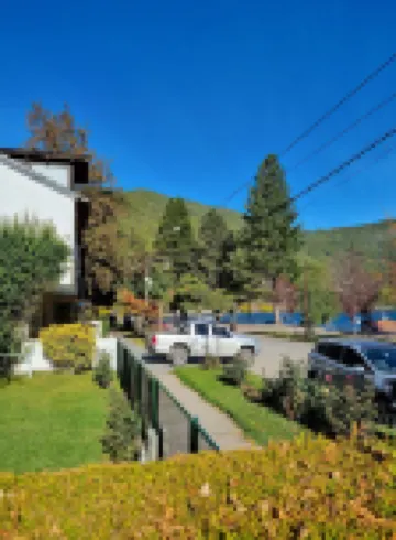 Puerto Lacar Lodge Smarg