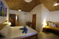 Magic Oceans Dive Resort Hotels in Guindulman