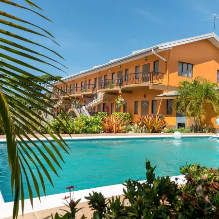 Eco Park Inn