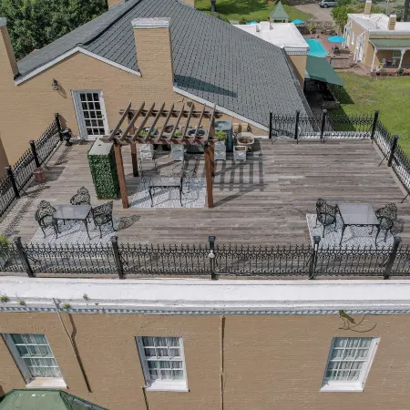 The Inn at Cedar Grove