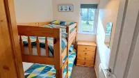 Beech Croft - 3 Bedroom Cottage, sleeps 6, near Perranporth, woodland setting - balcony