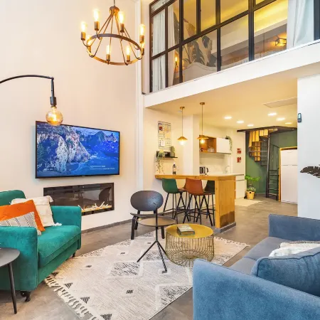 Mamilla View- Suites & Apt Hotel
