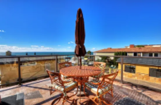 拉古那海灘的避難所