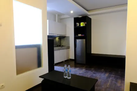 Homey 1Br Apartment at Gateway Ahmad Yani Cicadas Отели в г. Cibeunying Kidul